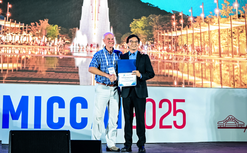 首位华人获奖者！生物医学工程学院沈定刚教授荣膺MICCAI持久影响力奖